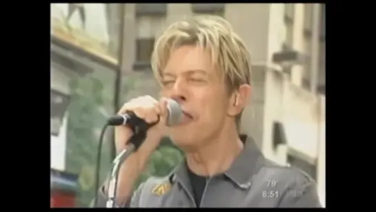 DAVID BOWIE - MODERN LOVE - LIVE NY (2003)