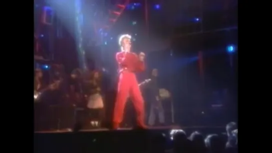 DAVID BOWIE - ABSOLUTE BEGINNERS - LIVE GLASS SPIDER TOUR (1987)