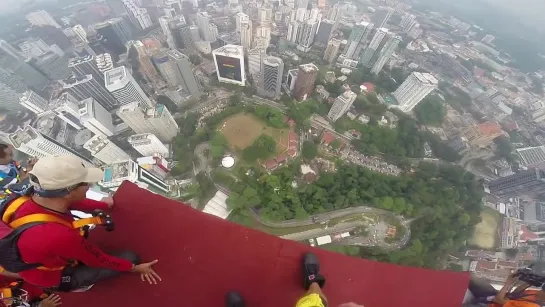 EPIC BASE JUMPING FAIL!!!