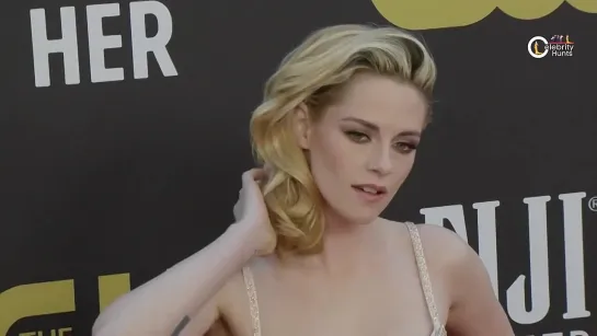 Kristen Stewart on the red carpet at the Critics Choice Awards - March 13 #7