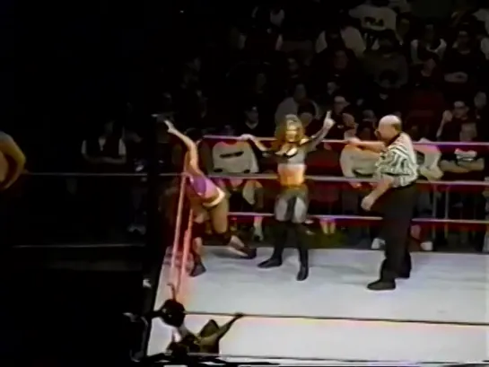 04.15.99 Ivory vs Jacqueline vs Tori (WWE HOUSE SHOW RARE)