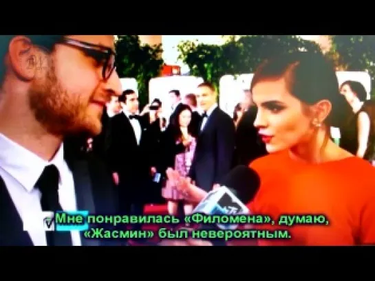 MTV: Эмма Уотсон на красной дорожке "Золотого Глобуса". [RUS SUB]