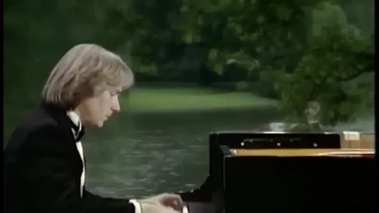 Richard Clayderman - Murmures (Official Video)