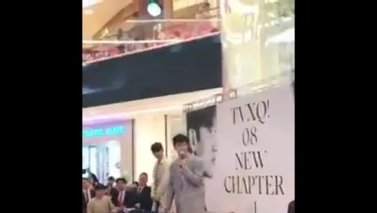 180404 ky0274 IG- Autograph event