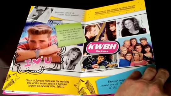 Unboxing 'Beverly Hills, 90210: The Complete Series DVD Yearbooks' (1990-2000)