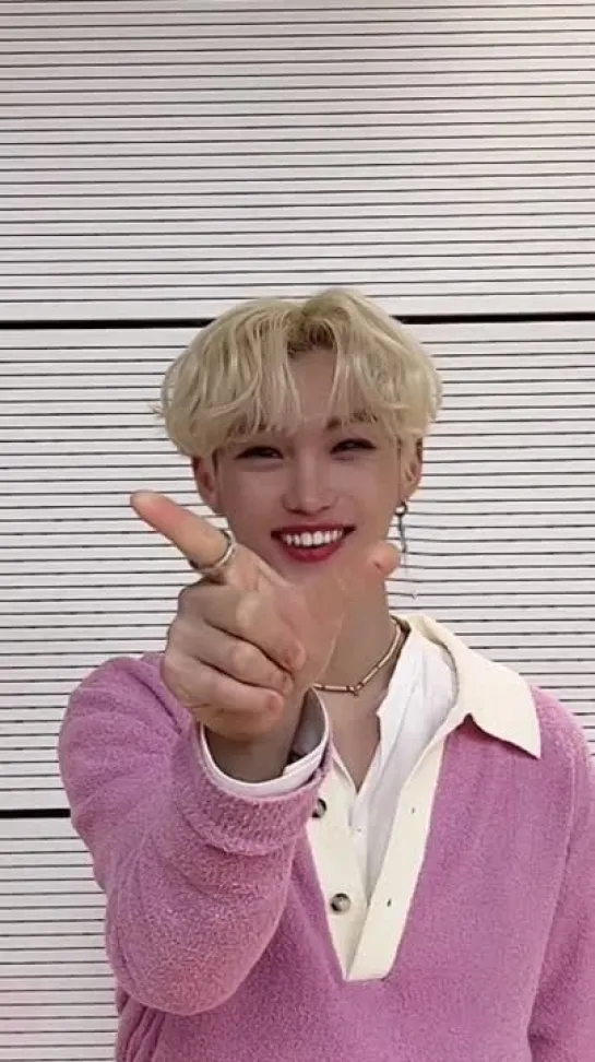 [220428] Stray Kids » TikTok (@.straykids_japan) »