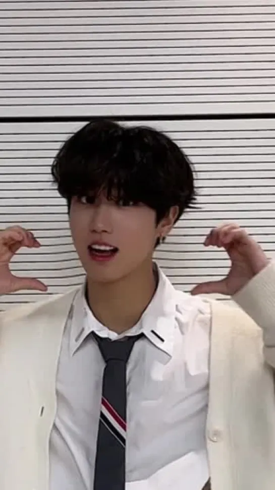 [220425] Stray Kids » TikTok (@.straykids_japan) »