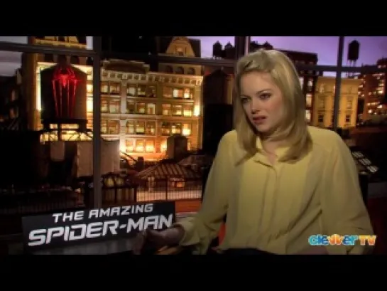 "The Amazing Spider-Man" Star Emma Stone Loves to "Secretly Stalk" People On Twitter