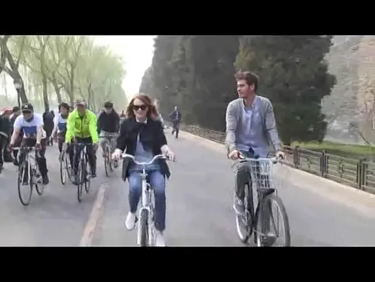 Andrew and Emma Cycling / Forbidden City Touring in Beijing