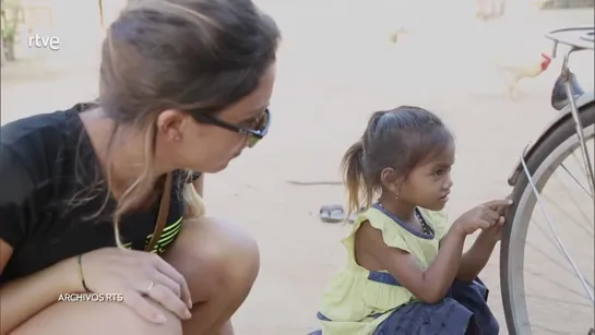 LNT - Volunturismo, el negocio del turismo humanitario