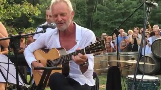 Live a Figline Valdarno nella tenuta Di Sting “Il Palagio” in Toscana