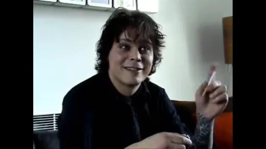 Ville Valo Talks Languages