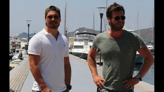 Kıvanç Tatlıtuğ & Cagatay Ulusoy