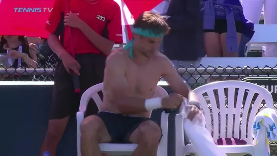 David Ferrer shirtless - shirt change