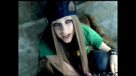 Avril Lavigne - Sk8er Boi / HD