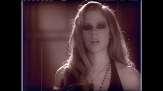 Avril Lavigne - Nobodys Home / HD