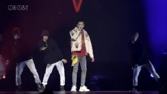 171216 Kris Wu - DESERVE @ Migu Music Awards