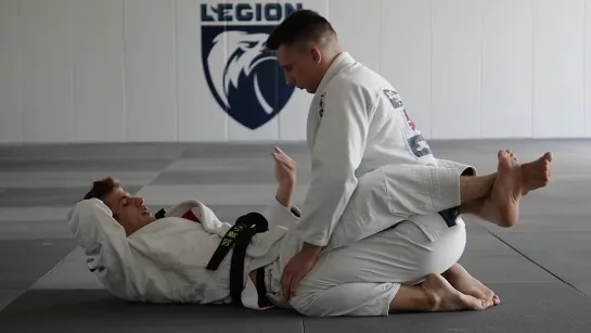 Keenan Cornelius - 01.01 CLOSED GUARD - Intro To Closed Guard