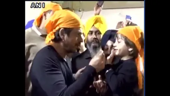 Shahrukh khan with son AbRam at the Golden temple in Amritsar