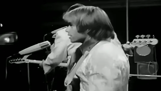 The Beach Boys - Wouldn't It Be Nice