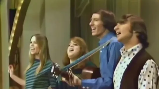 The Mamas & The Papas - California Dreamin'