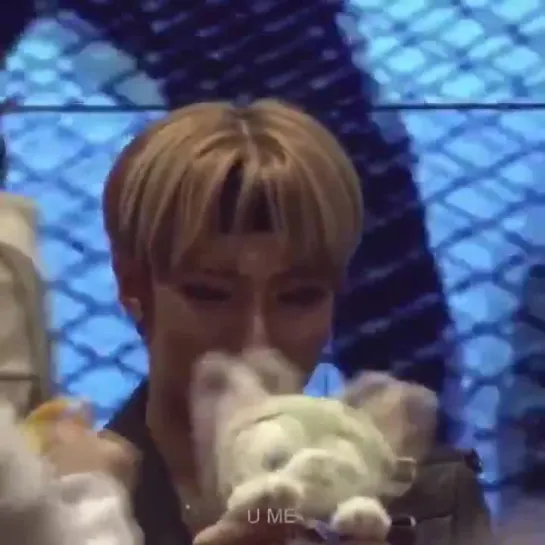 [VK][181110] MONSTA X fancam (Minhyuk focus) @ Yongsan Fansign