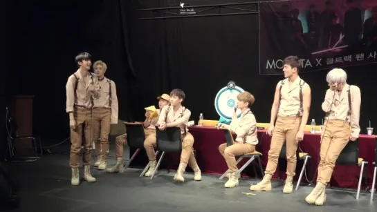 [VK][160619] MONSTA X fancam @ Yongsan Fansign