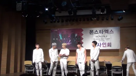 [VK][160612] MONSTA X fancam @ Dong Seoul Art Hall Fansign