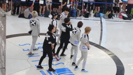 [VK][150614] MONSTA X fancam - Trespass @ Yeongdeungpo Fansign