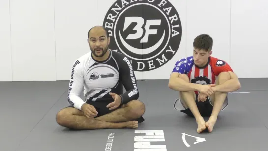 No Gi PRessure Passing by Bernardo Faria Vol 4