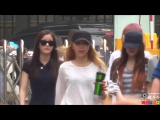 [FANCAM] 13.06.2014 TAHITI, VIXX, Park Ji Yeon @ Music Bank | by http://cp-studio.net/