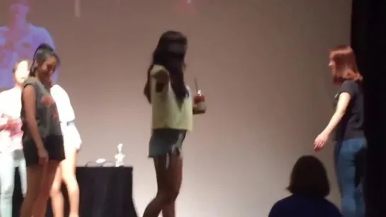 [FANCAM] 160702 Sistar @ Yongsan Fansign