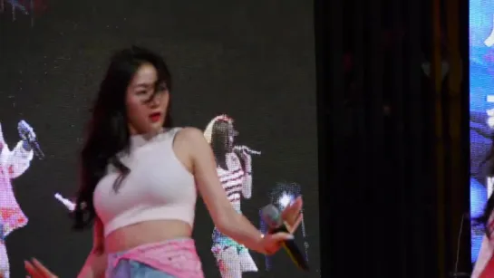 [FANCAM] 160513 Sistar: Soyou - Shake It @ Seokyeong University Festival