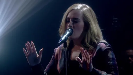 Adele - Hello (Live at Skavlan Talkshow 2015)