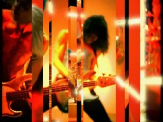 Red Hot Chili Peppers - Around The World