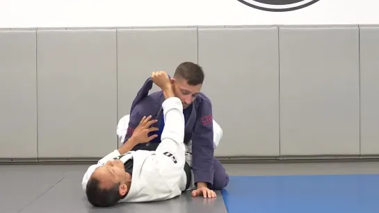 Closed Guard Brabo Choke Set up - Loop Choke