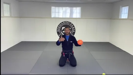 Marcos Tinoco  - Easy Way to teach Your Beginners Forward Roll, BreakFall, BackRoll, Technical Stand up, Hip Escape