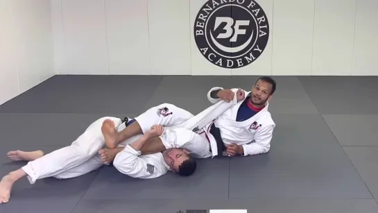 Marcos Tinoco - Armbar from the Lasso De La Riva Sweep