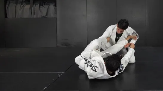 Lasso Guard _ Counter Attack Against Common Reaction _ Omoplata Shoulder Lock, Sweep and Back Take