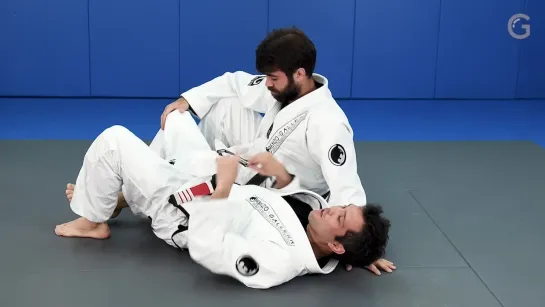 Leandro Slaib - Half-guard 4 - Half guard - inverted grip two ways sweep - Leandro Slai