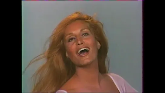 ДАЛИДА (Dalida)☀ -♫ «Remember» («Вспомни») ♪ / 29.05.1977 - Les rendez-vous du dimanche