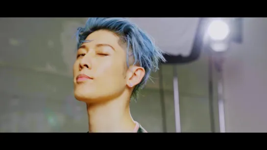 [MIYAVI X GUCCI]