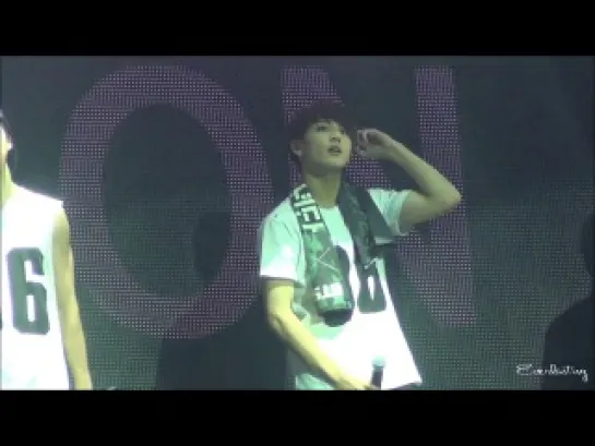 141018 BTS THE RED BULLET 길 Jungkook Fan cam