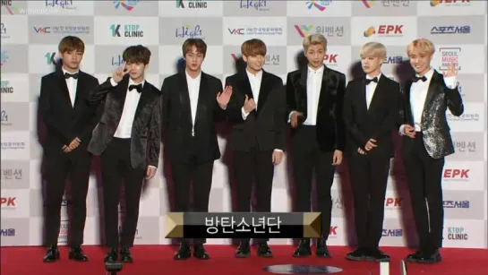 [VIDEO] BTS на красной дорожке 26 церемонии Seoul Music Awards