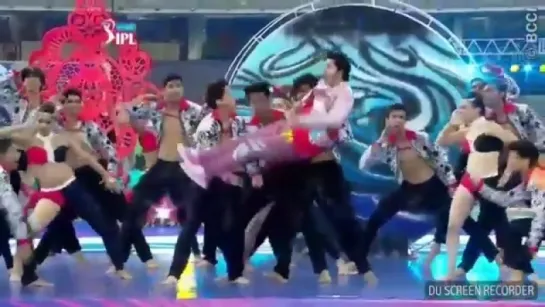 [VIDEO] @Varun_dvns fabulous performance at IPL opening ceremony Part 2