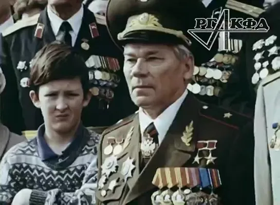 Михаил Калашников рассказывает о своей работе (1995 г)