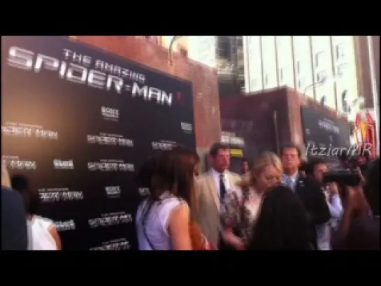 Emma Stone and Andrew Garfield -- The Amazing Spiderman premiere in Madrid