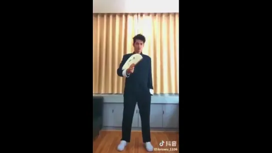 180621 Kris Wu WuYiFan @ Tiktok App Update