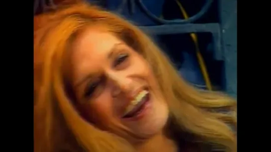 Dalida ♫ Histoire d'aimer ♪ 12.05.1977 (Midi premiere a Montmartre) (TF1)