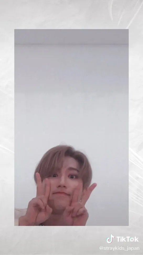 [211212] Stray Kids » TikTok (@.straykids_japan) »